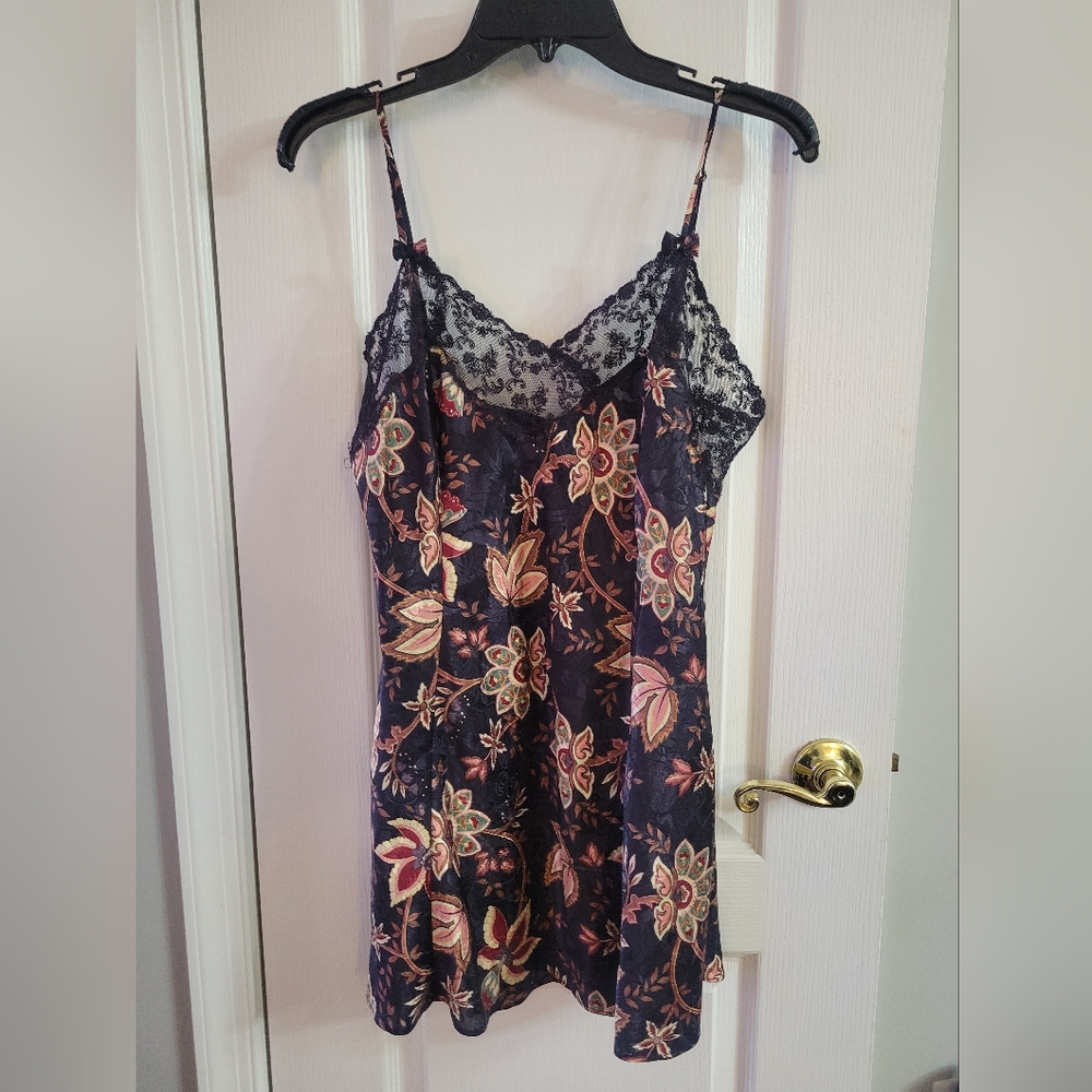 Victoria's Secret Vintage Y2K Gold Label Floral Lace Babydoll Slip Dress Medium